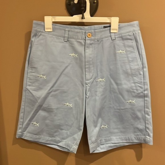 Vineyard Vines Fish Embroidered Breaker Shorts-Waist 34 - Picture 1 of 7